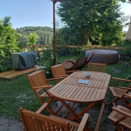 Jolie Maisonnette Niozelles Esterno foto
